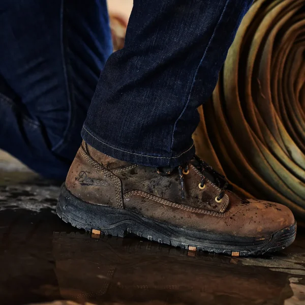 Men Danner Caliper