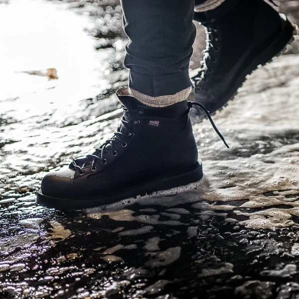 Women Danner Light