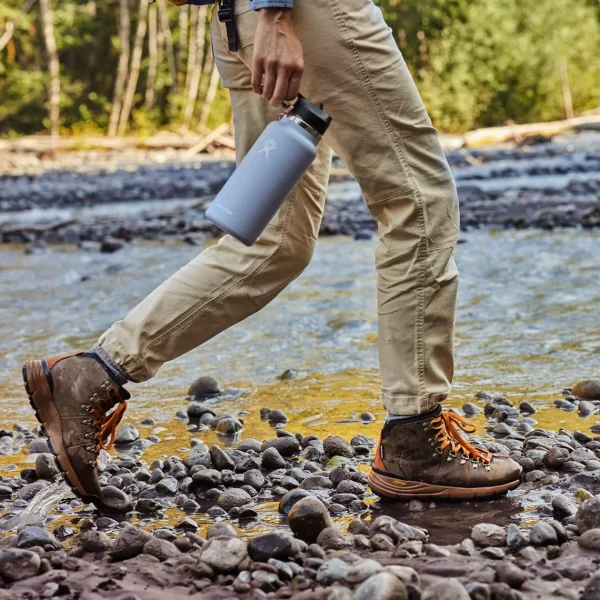 Men Danner Mountain 600